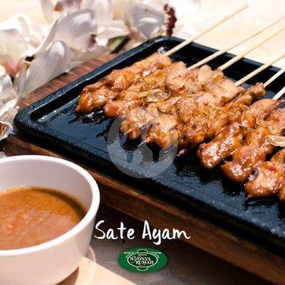 Kedai Nyonya Rumah: Surga Kuliner di Jl. Naripan Bandung yang Wajib Dikunjungi