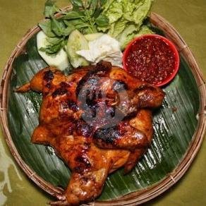Paket Nasi Ayam Goreng + Tahu Tempe menu Ayam Bakar Khumaira, Meruya