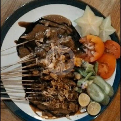 Sate Kambing Bumbu Kacang menu Sate Gule Pojok Sari, Pasar Cikapundung Elektronik