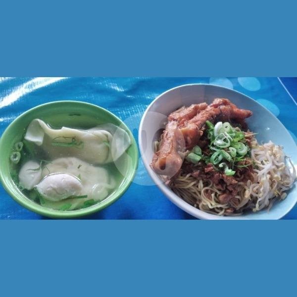 Mie Ayam Palembang Afui: Nostalgia Rasa di Tengah Yogyakarta