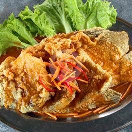 Ayam Kampung Gr Laos menu Festival Dermaga Kuliner, Malang