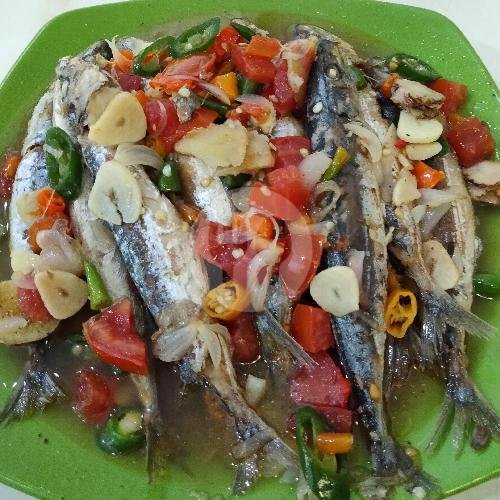 Warteg Haikal: Harta Karun Kuliner di Poris Paradise 3 yang Wajib Dicoba