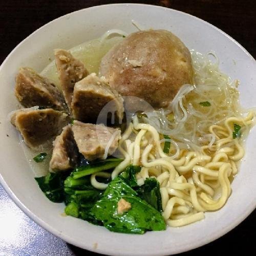 Bakso Halus menu Bakso Urat Sapi Wong Solo, Gedung Selmis