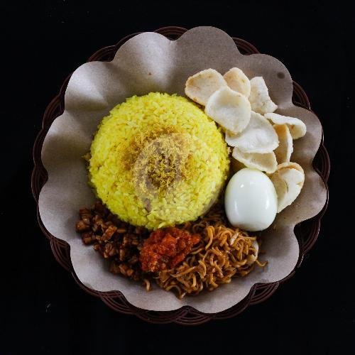 Nasi Kuning Telur ( Rebus/Dadar/Ceplok) menu Nasi Kuning Begadang Jogja