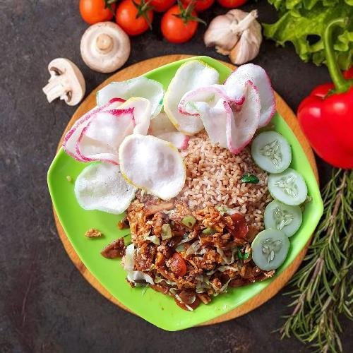 Mi Goreng Gila Doble Telor menu Nasi Goreng Gila Shazia 1 (Pusat), Jl Pojok Selatan