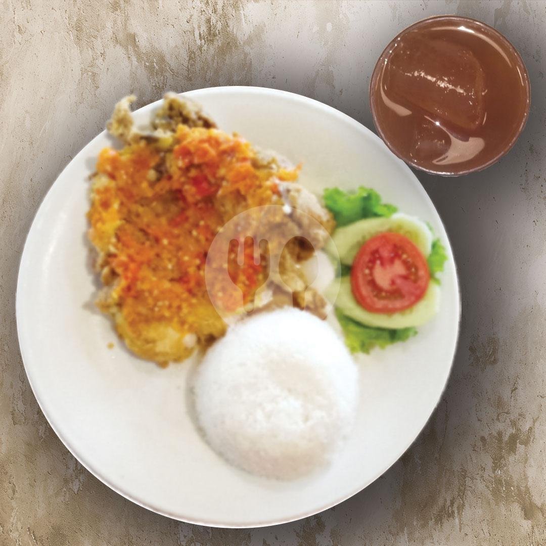 Combo Nila Sambal Bawang menu Waroenk Kito Padang