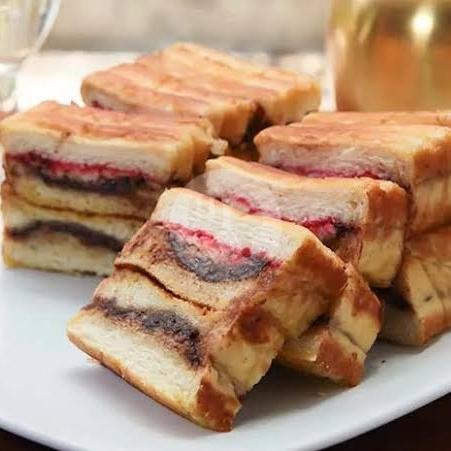 Roti Bakar Komplit menu Roti Bakar Mandiri, Kolonel Masturi
