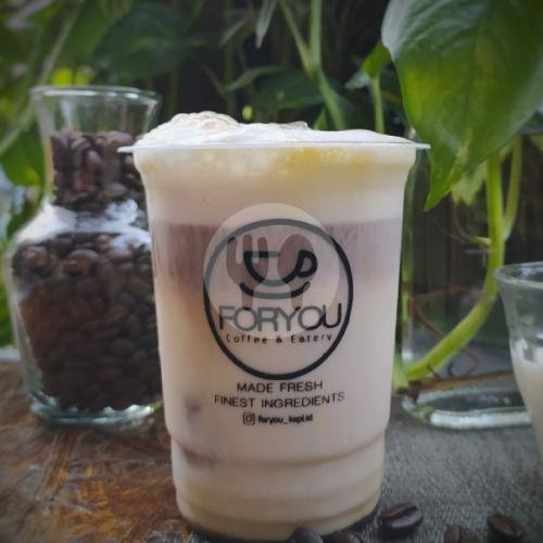 Red Velvet Caffe Latte menu FORYOU Coffee & Eatery, Nusa Indah
