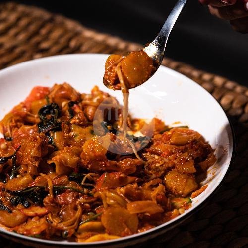 Sebgor Sosis menu Seblak Seuhah, Depok Condong Catur Sleman