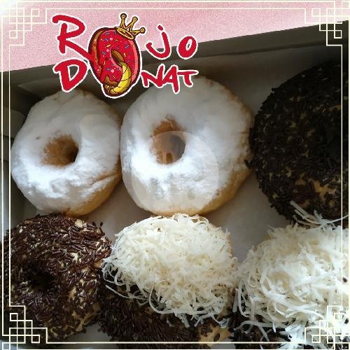 Milk Crunchy menu Rojo Donat, Blimbing