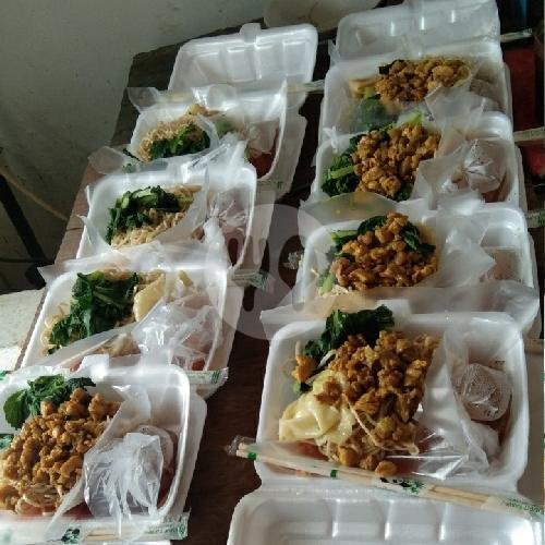 Beli 3 Gratis 1 (Mie Yamin) menu Mie Ayam BCA (Bakmi Cahaya Agung), Kembangan
