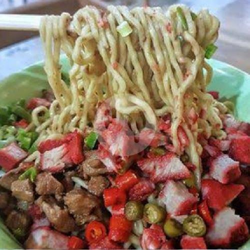 KUETIAW GORENG MEDAN AYAM. Tidak Mengandung Babi menu Bakmie Dan Kwetiau Goreng Medan( Ai Lie ), Titan