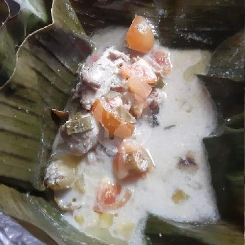 Ayam Kremez Tanpa Nasi menu Ayam Bakar Klaten & Sego Megono Pawon Oemah7, Krapyak