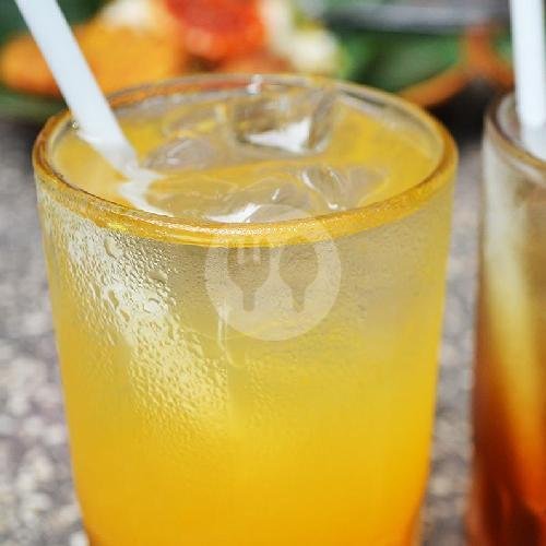 Es Jeruk/ Jeruk Hangat menu Seafood 27, Jatiwaringin