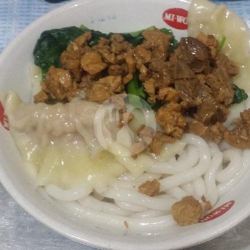 Locupan Baso menu Bakmie Suikiaw Aseng, Gajah Mada