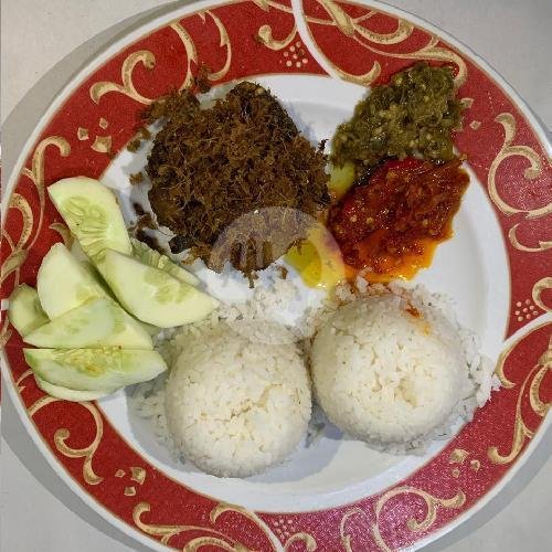 Nasi Ayam Goreng menu Ampera Surga, Jamal Jamil