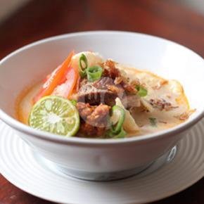 Soto Campur (Daging,Kaki) menu Soto Betawi Mpo' Wati, Kebayoran Lama