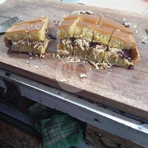 Review Martabak Kariana: Pengalaman Makan Martabak Terbaik di Cimahi, Bandung