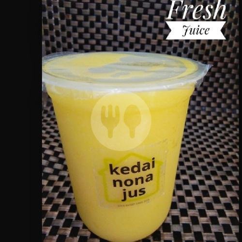 Jus Strawberry Premium menu Nona Jus Juice Buah, Margaluyu Cimahi