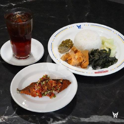Nasi Rames + Ayam + Telur + Es Teh Manis menu Restoran Sederhana Kopo, JL. Kopo No. 465