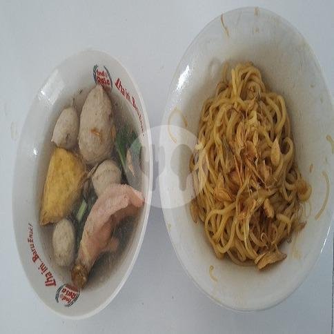 Yamien Pisah Kuah menu Mie Baso Mubarokah, Rancasari