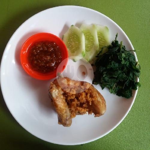 Ayam Paha (Pejantan) menu Ayam Goreng Kalasan Mbak Elly, Pasteur