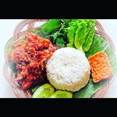 Review Ayam Bakar Mbal Mbul Jaya: Pengalaman Makan Juicy dan Ramah Kantong di Kebon Jeruk