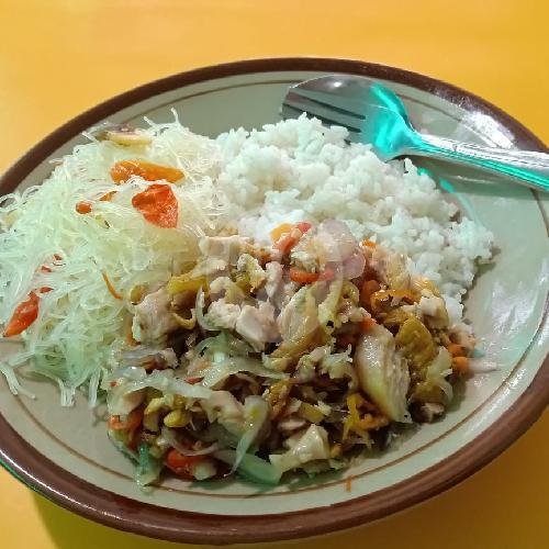 Nasi Ayam Rica menu Burjo Motekar 12, Pintu Selatan UPN