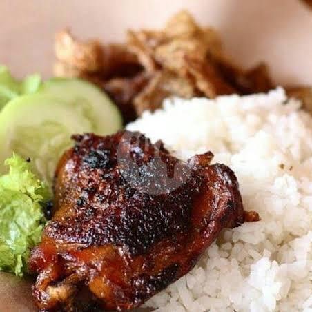 Paket Soto Segar Ayam , Nasi Ala Waroeng Soto Manyul menu Waroeng Soto Manyul, Disamping Apotek