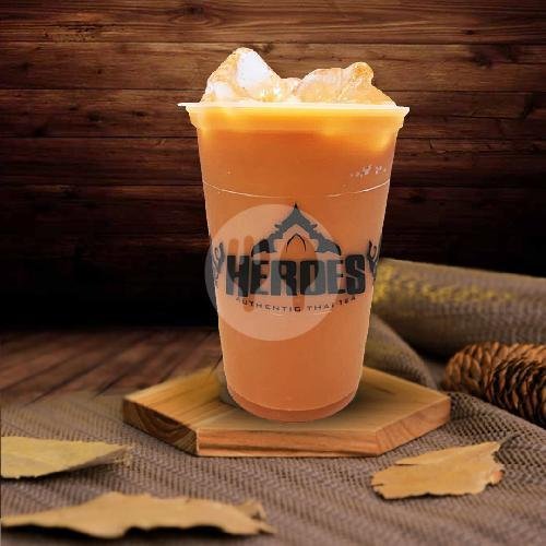 Review Heroes Thai Tea: Tempat Nongkrong Asik dengan Makanan Lezat di Cilacap