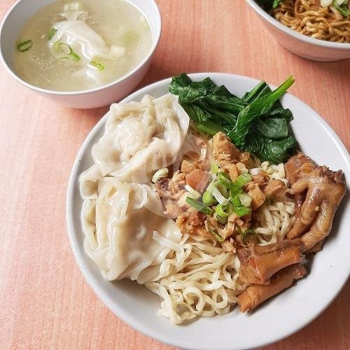 Mie Ceker Rica-Rica Pangsit menu Mie Ceker Bandung, Tebet Dalam