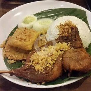 JENGDAR 4 menu Ayam Goreng Kremes Jeng Endar, Gelong Baru Utara
