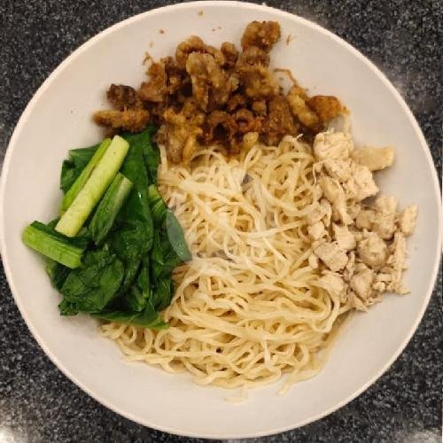 Mie Ayam Grabyas Red Door Demangan: Surga Kuliner Mie Ayam di Yogyakarta Mie Ayam Grabyas Red Door Demangan: Surga Kuliner Mie Ayam di Yogyakarta