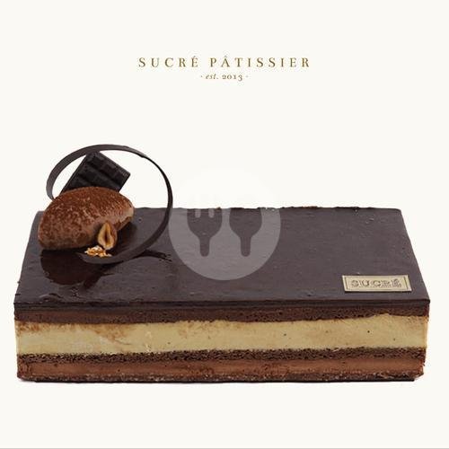 Cream Cheese Brownie 20x20 Cm menu Sucre Patissier & Chocolatier, Kaca-Kaca