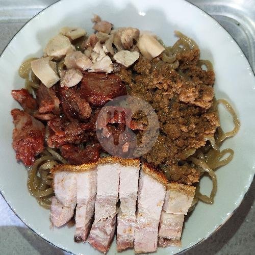 Kecil Biasa menu Bakmi Atham, Kelapa Gading