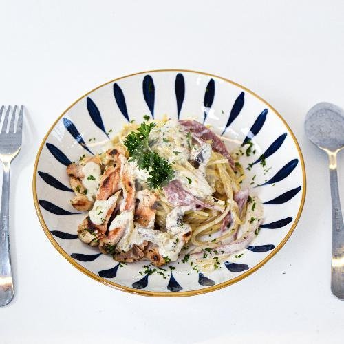 Triple Cheese Pizza menu Belle Ville Coffee & Eatery, Jagakarsa