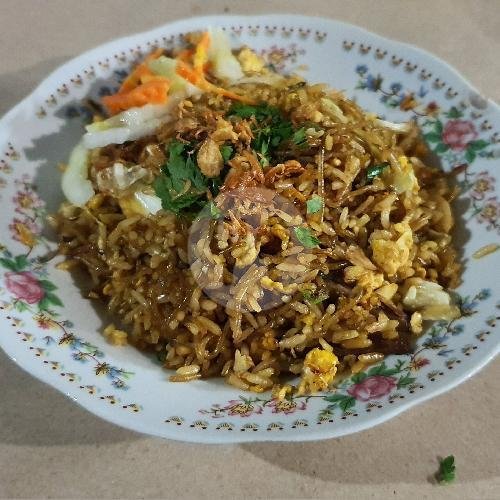 Mie Dess Goreng menu Warung Miedes Bu Anifah, Imogiri