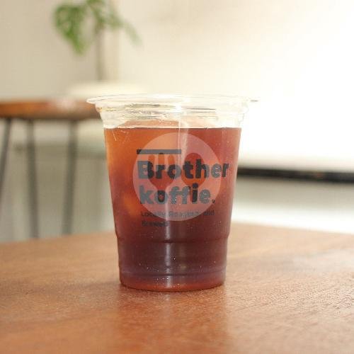 Iced Latte menu Brother Koffie (Kopi), Bandung Kulon