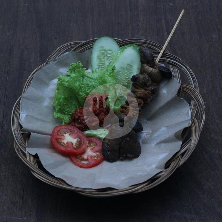 Ayam Goreng menu Warung Betawi Mpo Yuyun, Mampang Prapatan