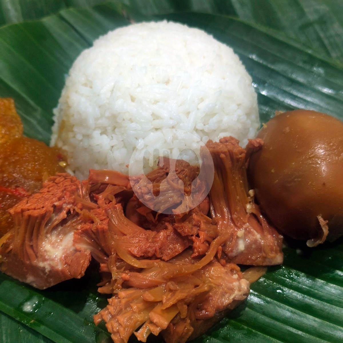 NASI GUDEG TELOR menu Adem Ayem, Sangaji