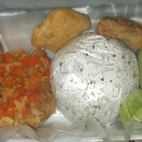 Nasi Goreng Merchon menu Ayam Geprek Laksana, Sukalaya Barat