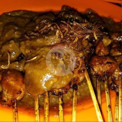 Sate kambing (15 tusuk) bumbu kacang menu Sate Madura Cak Bakrie, Rawalumbu