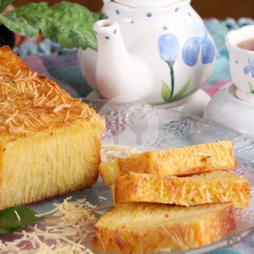 Bika Ambon Bulat Pandan menu Bika Ambon Larizo, Sleman