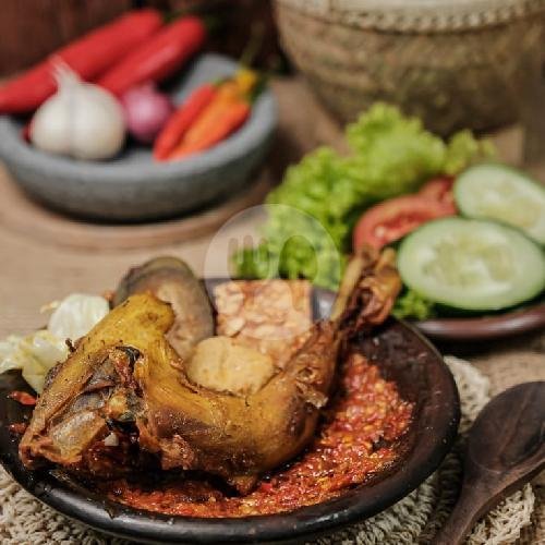 Mie Komplit menu Sambal Bakar Cobek Endulita, Magelang Tengah