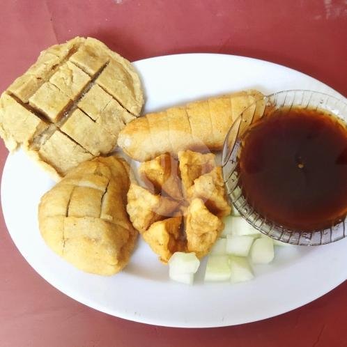 Es Teh Jumbo menu Pempek Dendy, Cemani