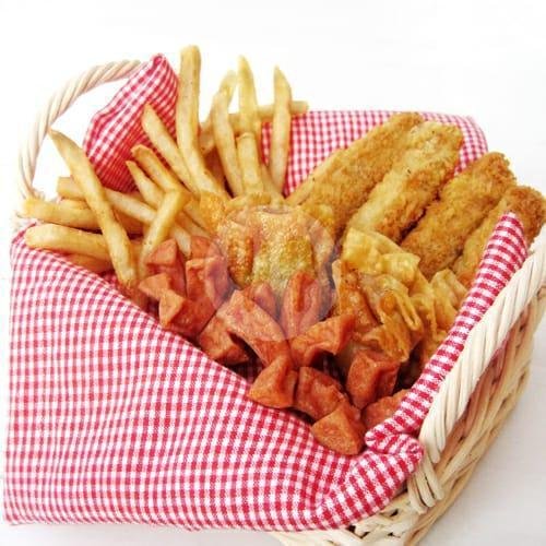 Nasi Ayam Sambal Matah menu Bliputhu Gelato, Kediri Kota