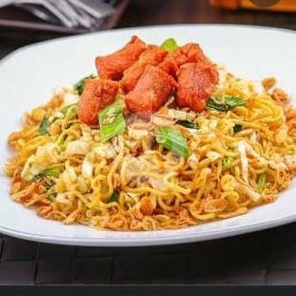 MIE GORENG AYAM + SOSIS + TELOR menu Nasi Goreng Tombo Ati Barokah, Cinere