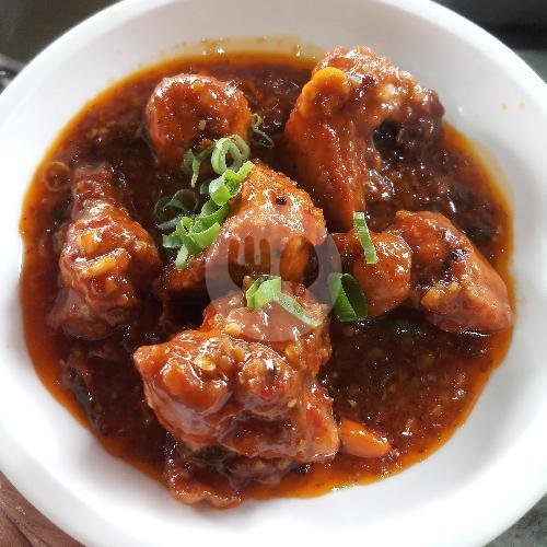 Ayam Fillet Masak Dengan Papika menu Waroeng Yanto, Jakal