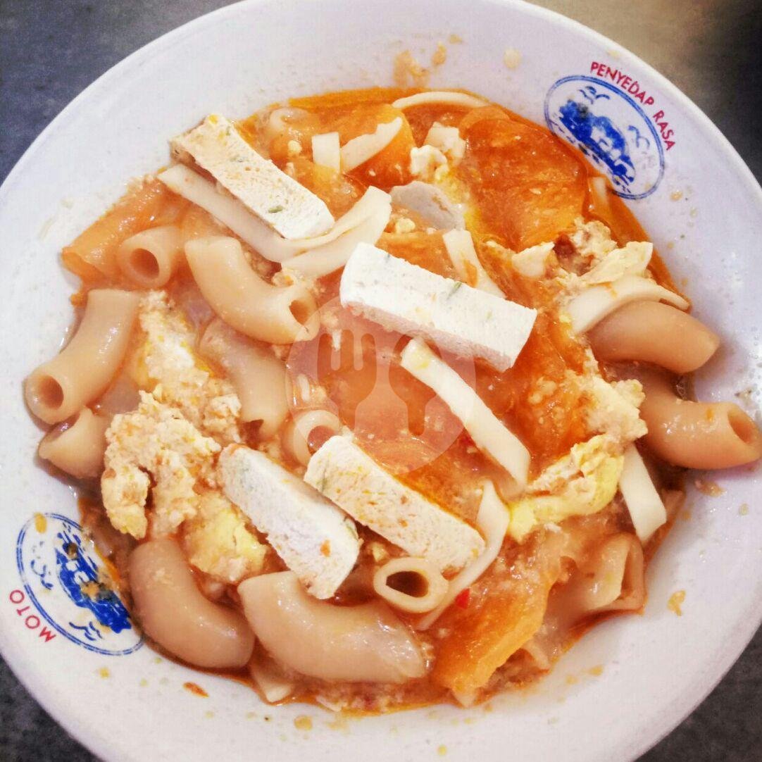 Seblak Batagor menu Seblak Baracuda, UNS