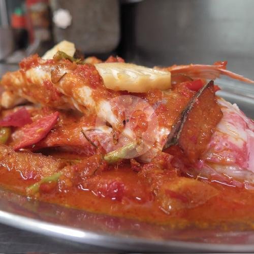 Ikan Kerapu Goreng Soas Special menu Crapoe Seafood Restoran, Gunung Sahari